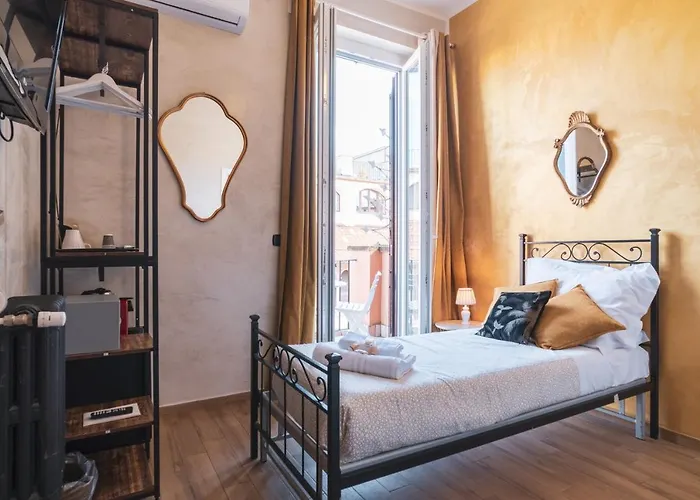 Golden Piazza Di Spagna 3*