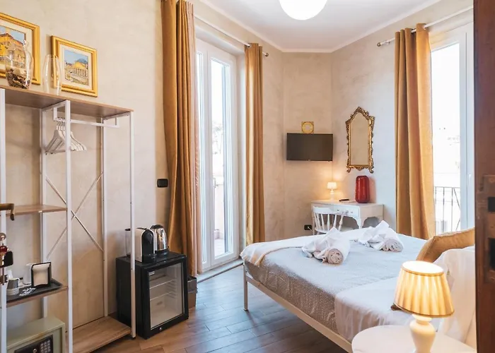 Golden Piazza Di Spagna 3*