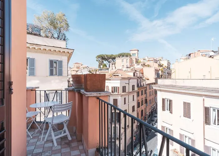 Golden Piazza Di Spagna Rome